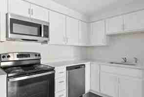 featured image of 36 Farmington Rd