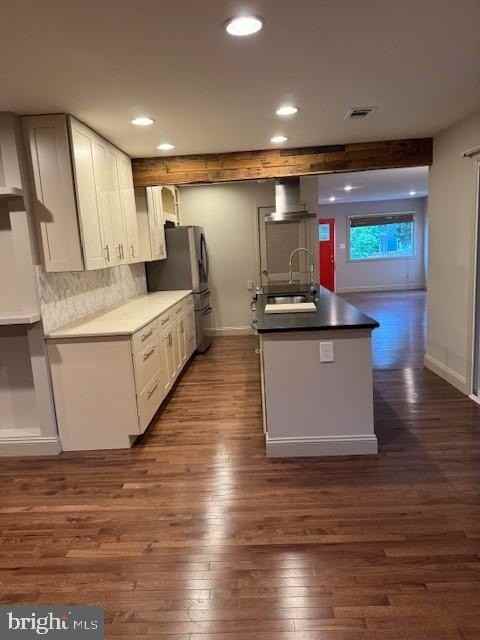 1920 Hillside Dr - Photo 4 of 18
