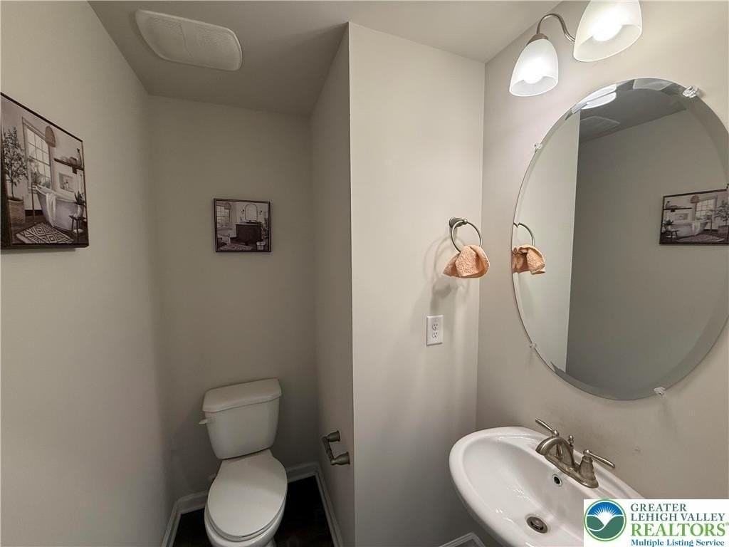 1047 Turnstone Dr - Photo 6 of 17