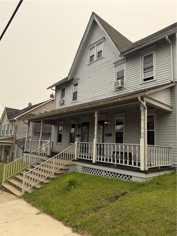 450 Market St - Photo 2 of 9