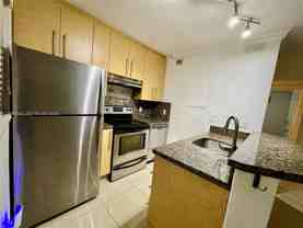 929 N Victoria Park Rd - Photo 1 of 1