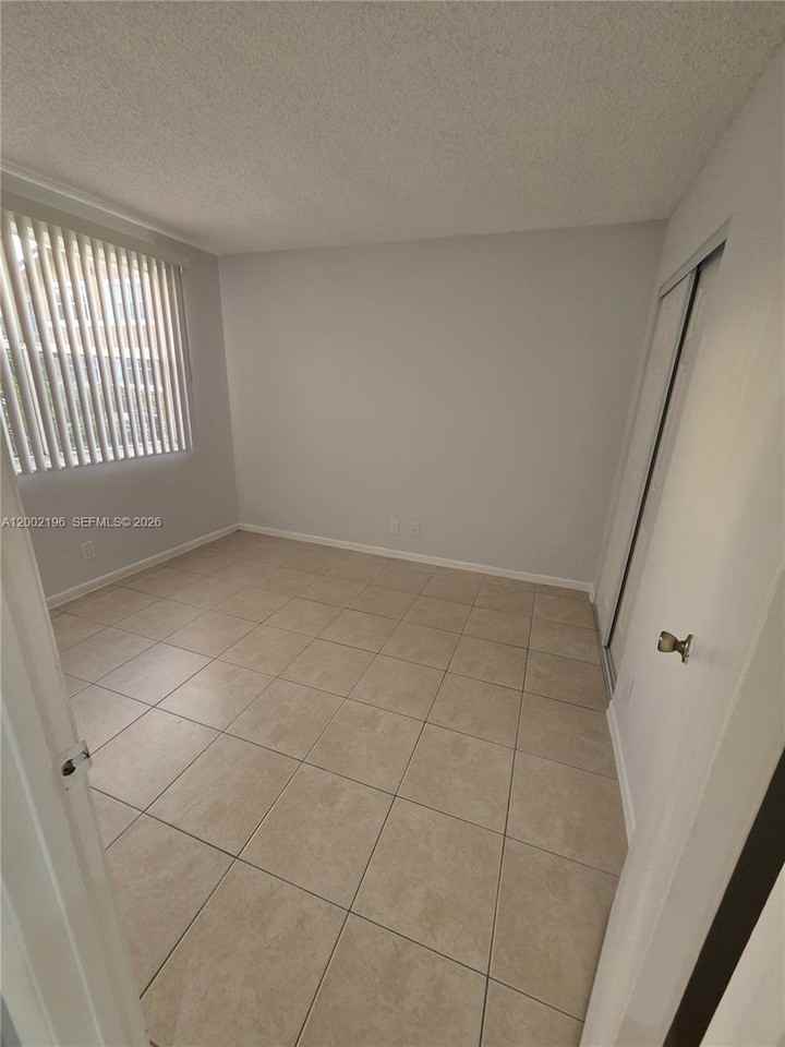891 Cypress Park Way - Photo 5 of 7