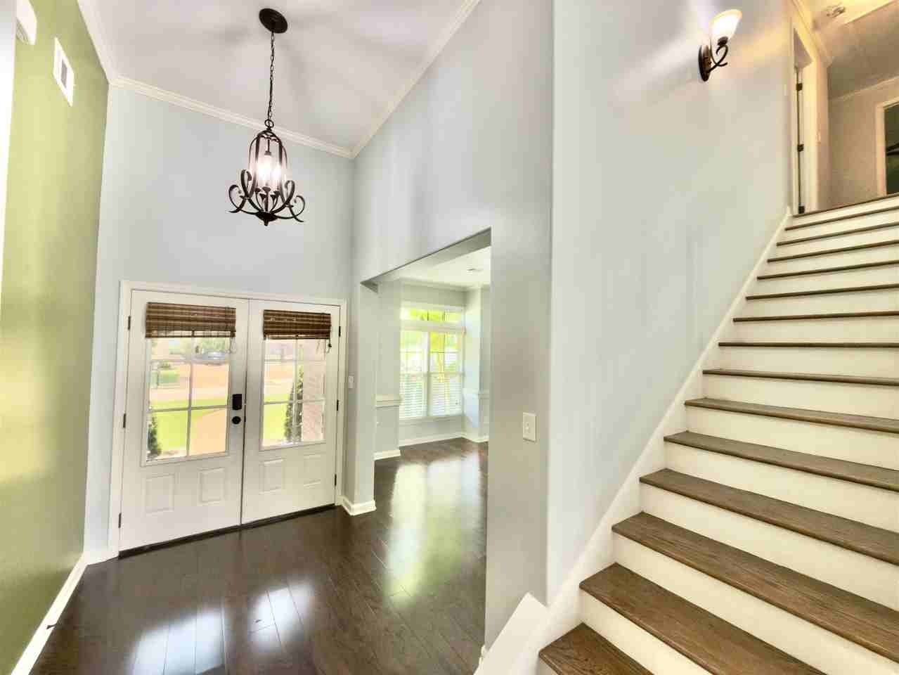 570 Winding Valley Cv - Photo 5 of 24