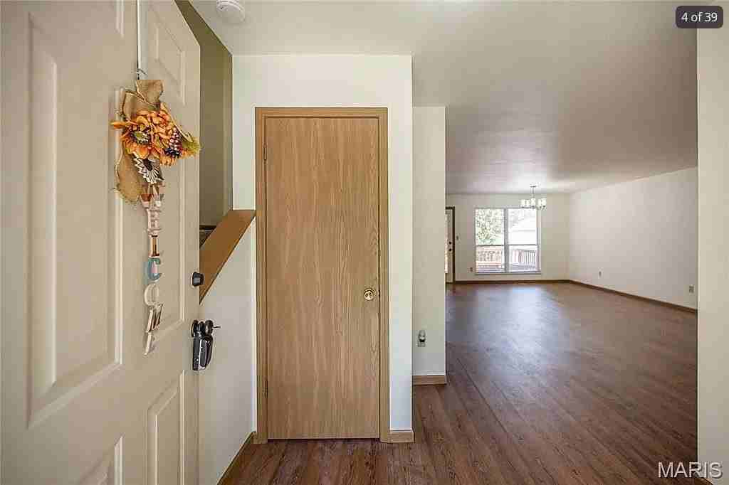 147 Cascade Terrace Dr - Photo 2 of 18