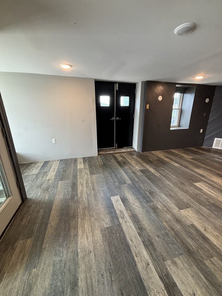 1337 S Vandeventer Ave - Photo 3 of 16