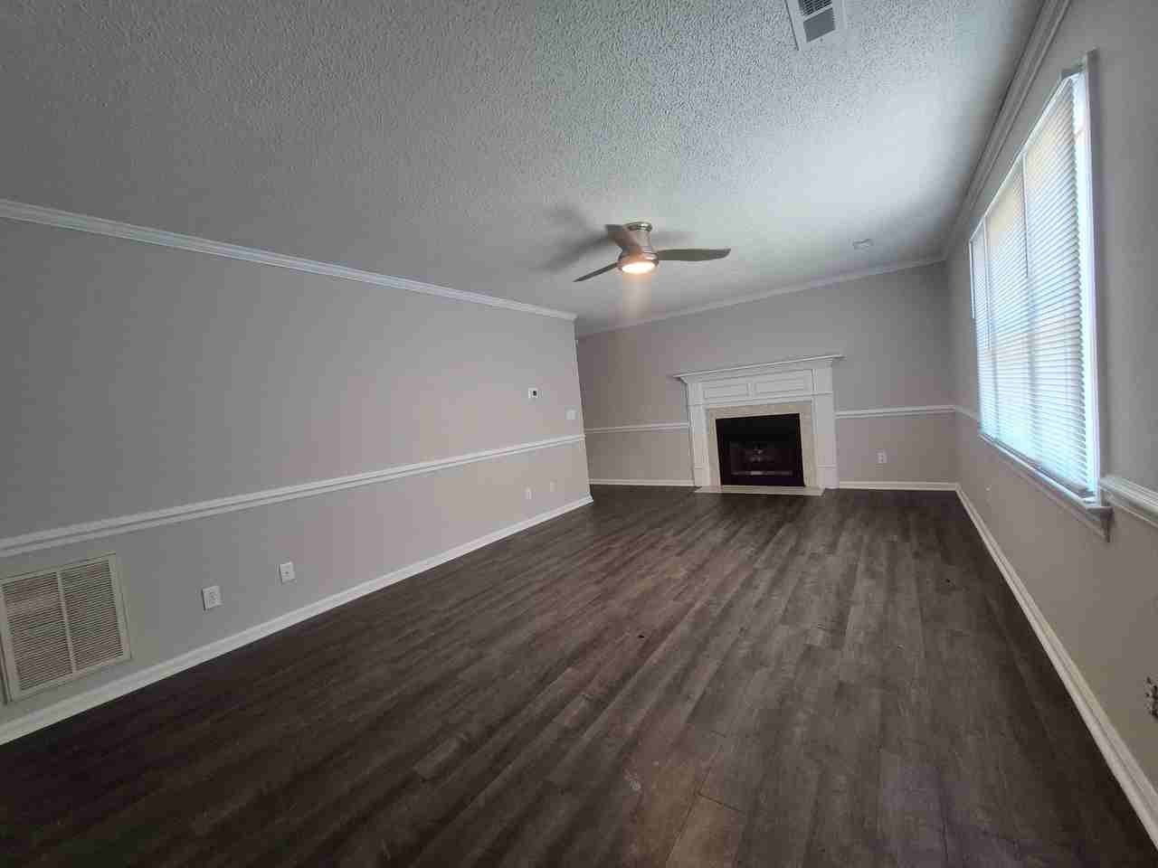 2909 Cedar Creek Rd #A - Photo 3 of 20