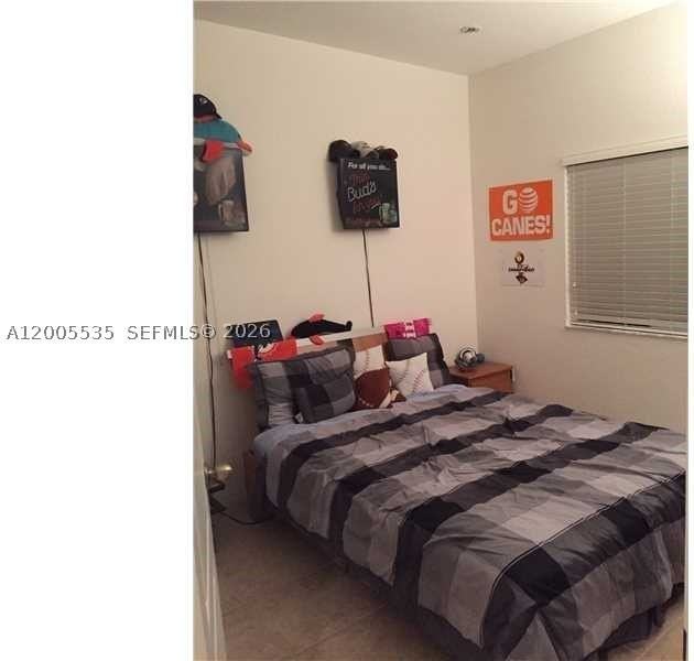 10785 Sw 232nd St - Photo 7 of 21