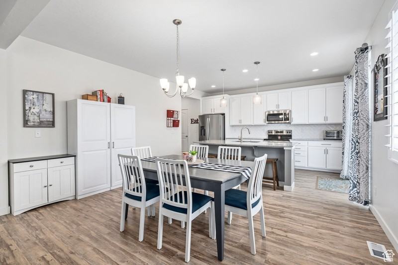 2142 N Elderberry Dr - Photo 4 of 16