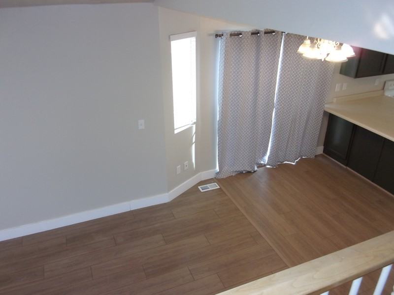 1863 Twilight Ln - Photo 6 of 25