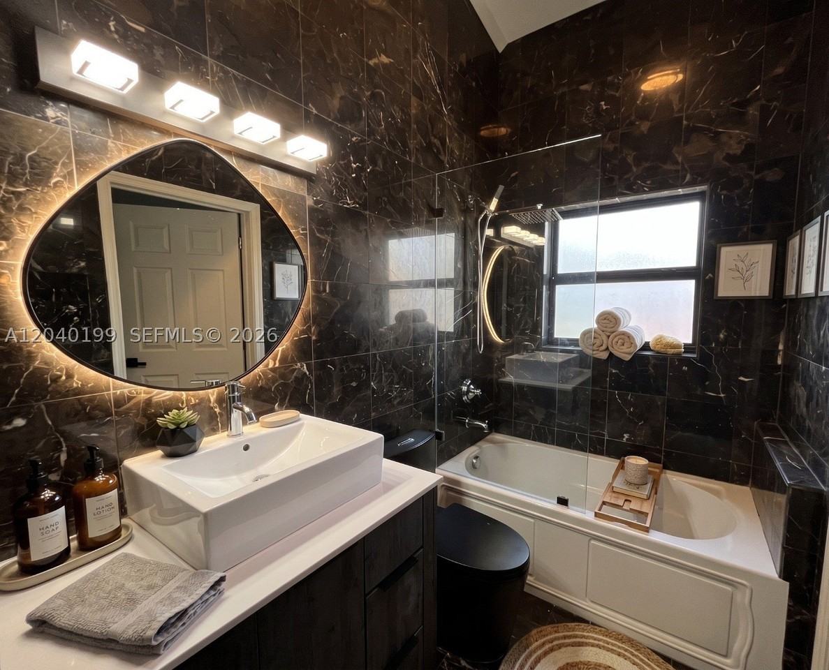 4605 N Miami Ave #SN - Photo 5 of 17