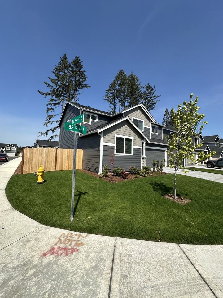 3459 183rd Street Ct E - Photo 2 of 23