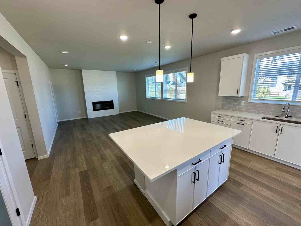 3459 183rd Street Ct E - Photo 6 of 23