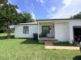 1604 Nw Floyd Ave - Photo 1 of 1