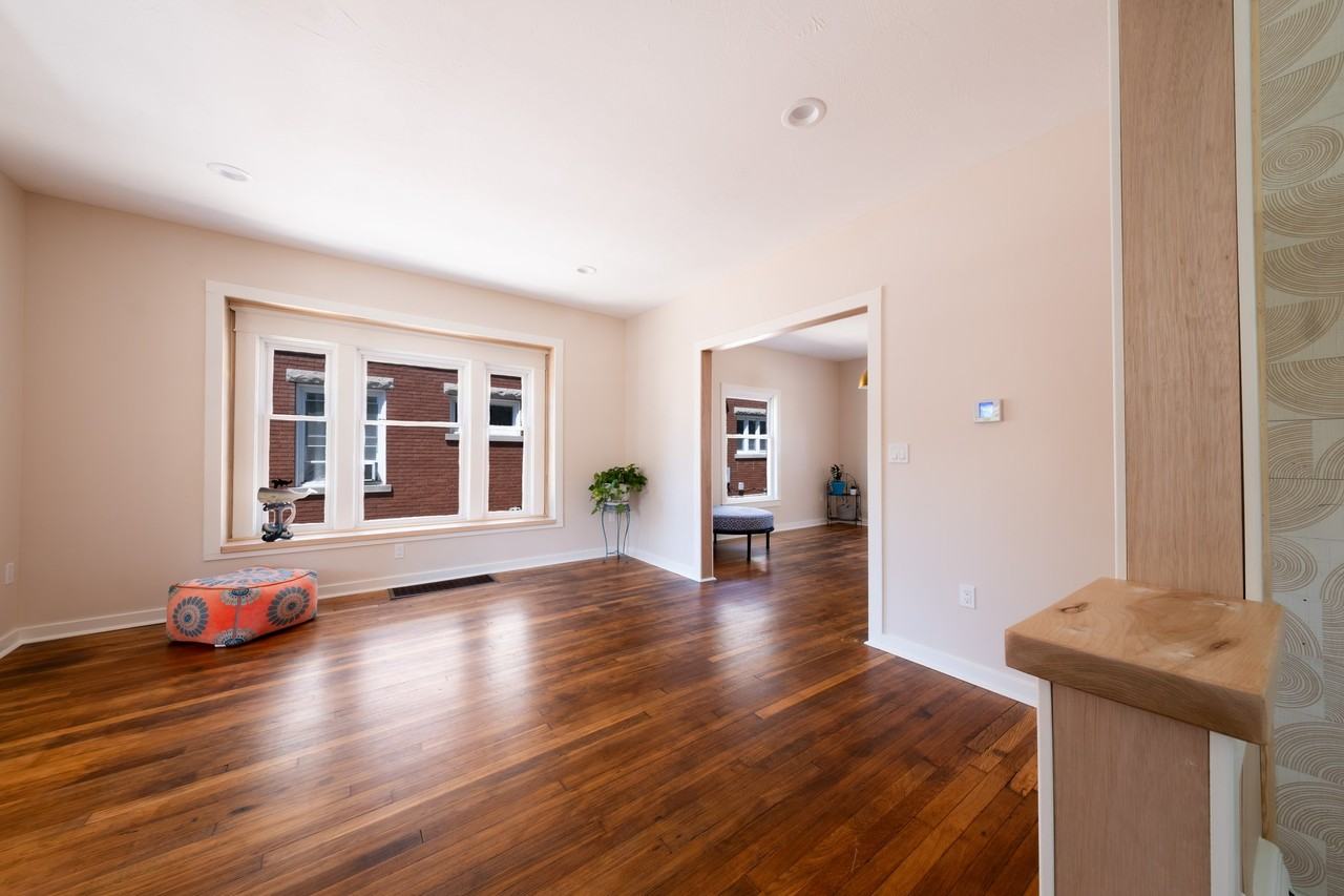 1421 Sigsbee St Se - Photo 5 of 18