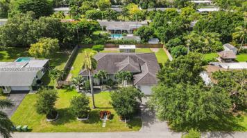 featured image of 9340 Sw 177th St
