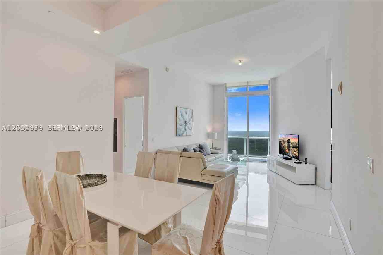 16001 Collins Ave #4305 - Photo 4 of 36