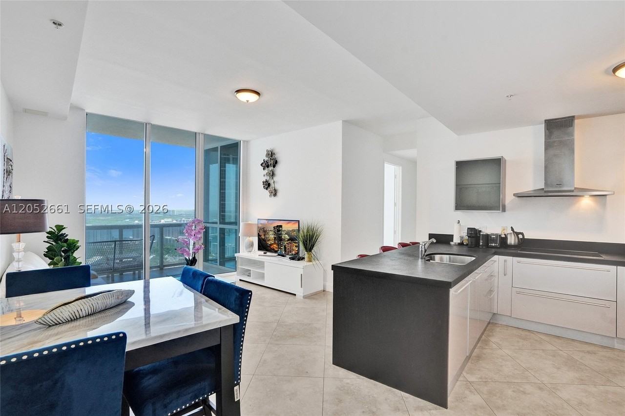 18201 Collins Ave #4705 - Photo 2 of 46