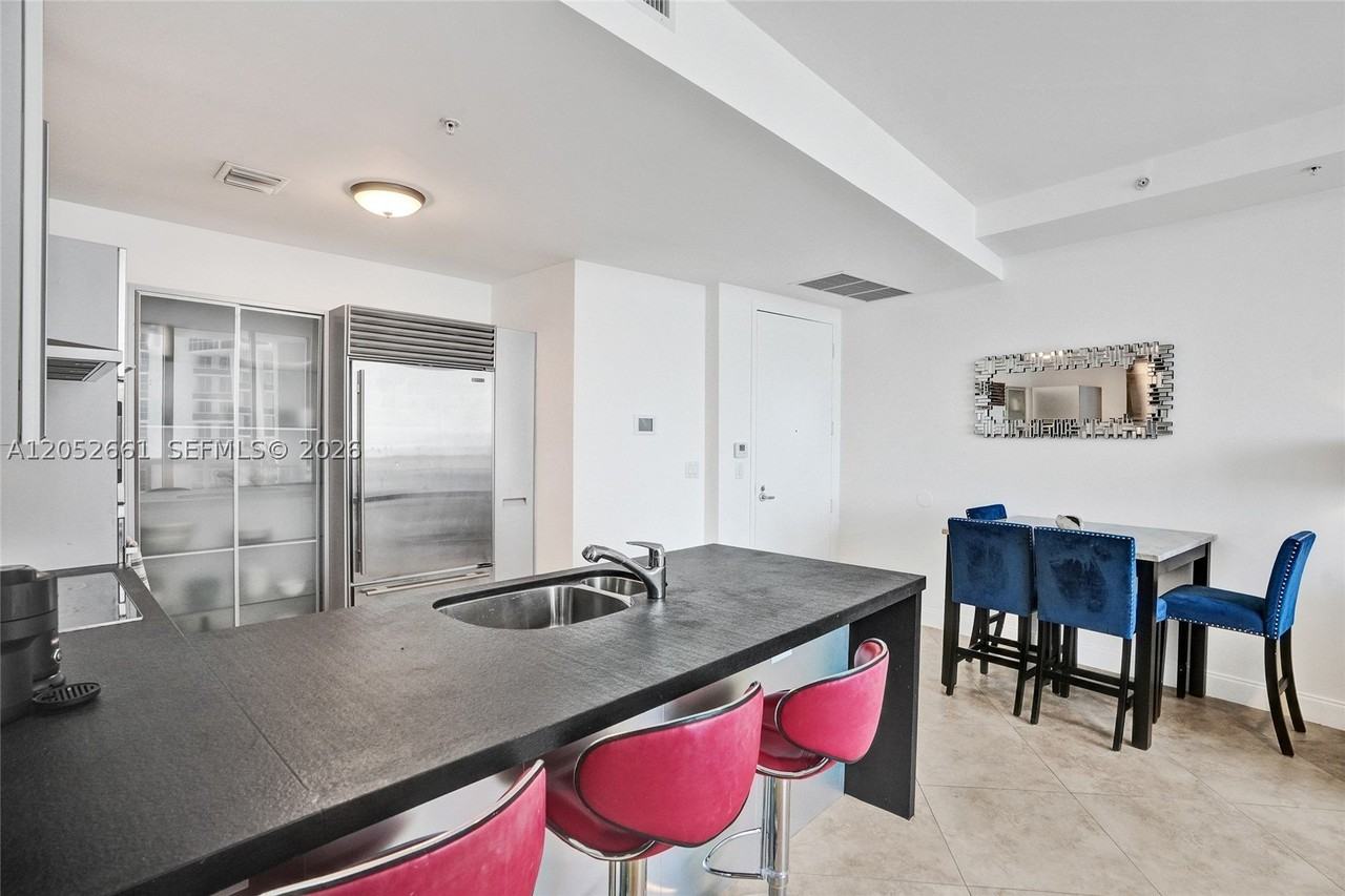 18201 Collins Ave #4705 - Photo 4 of 46