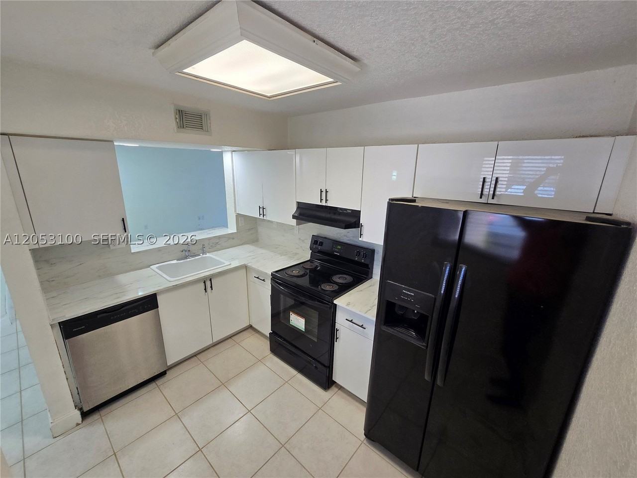 12555 Nw 11th Way #103 - Photo 4 of 26
