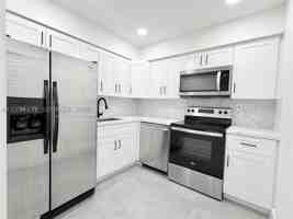 featured image of 1470 Nw 22nd Ct #2