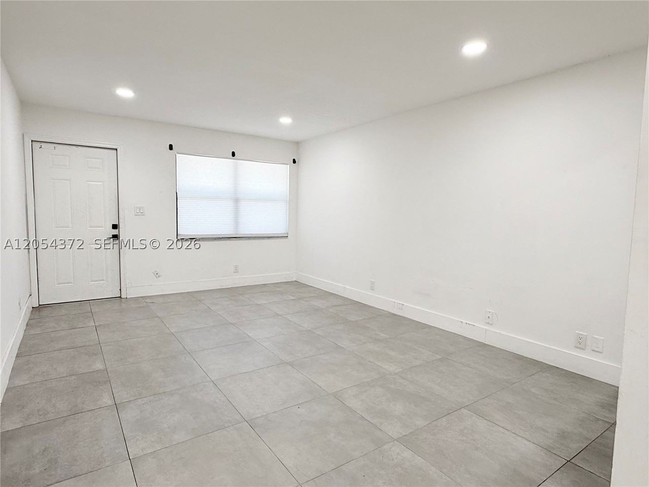 1470 Nw 22nd Ct #2 - Photo 6 of 15
