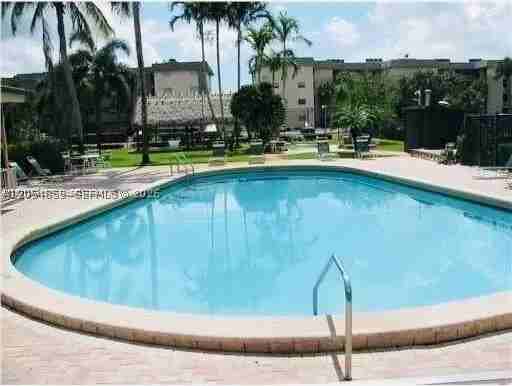2461 Sw 82nd Ave #306