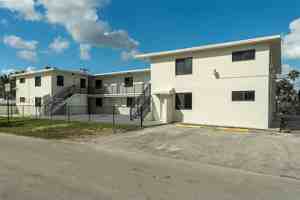 featured image of 4037 Sw 65th Ave #2
