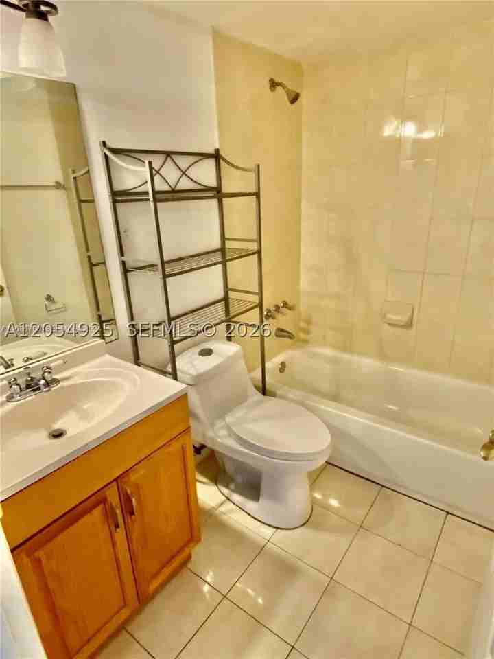300 Palm Cir W #208 - Photo 2 of 33