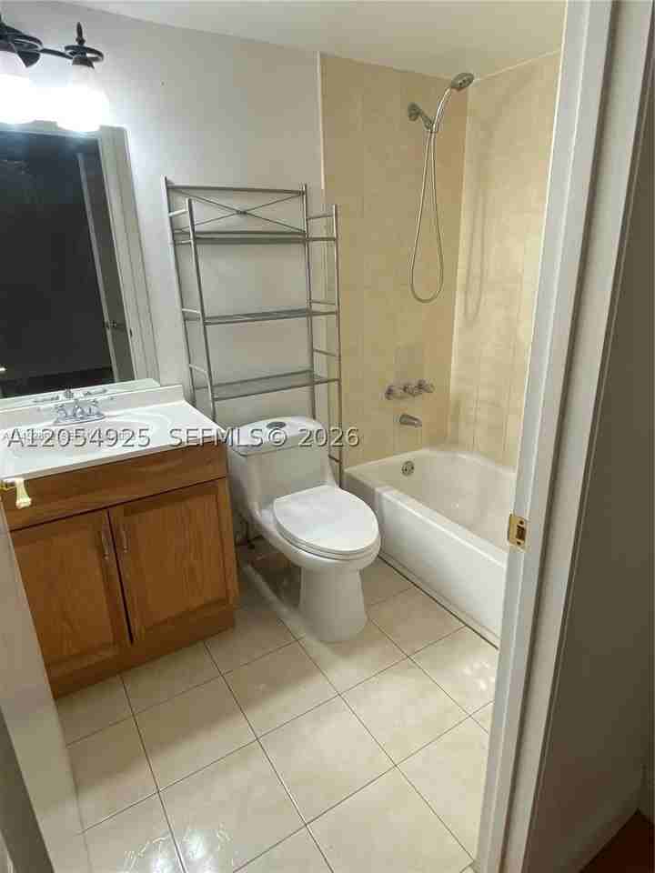 300 Palm Cir W #208 - Photo 7 of 33