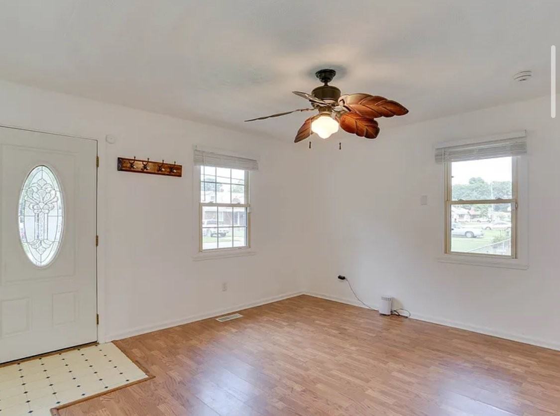 39 Appomattox Ave - Photo 3 of 13