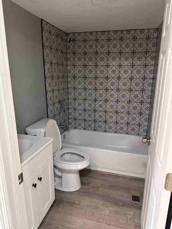 15434 Decarolis St - Photo 7 of 10