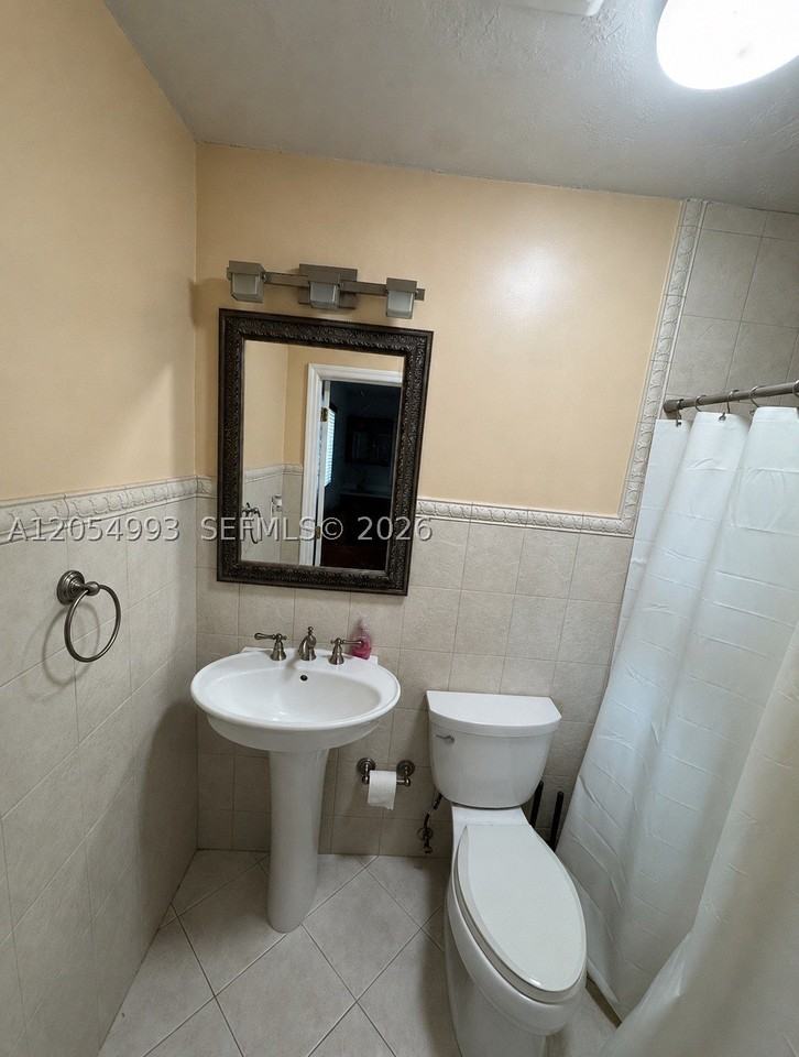 9801 Sw 123rd St #9801 - Photo 3 of 5