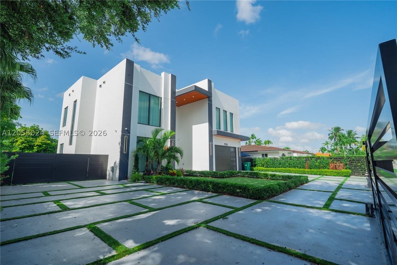 9330 Sw 34th St - Photo 5 of 50