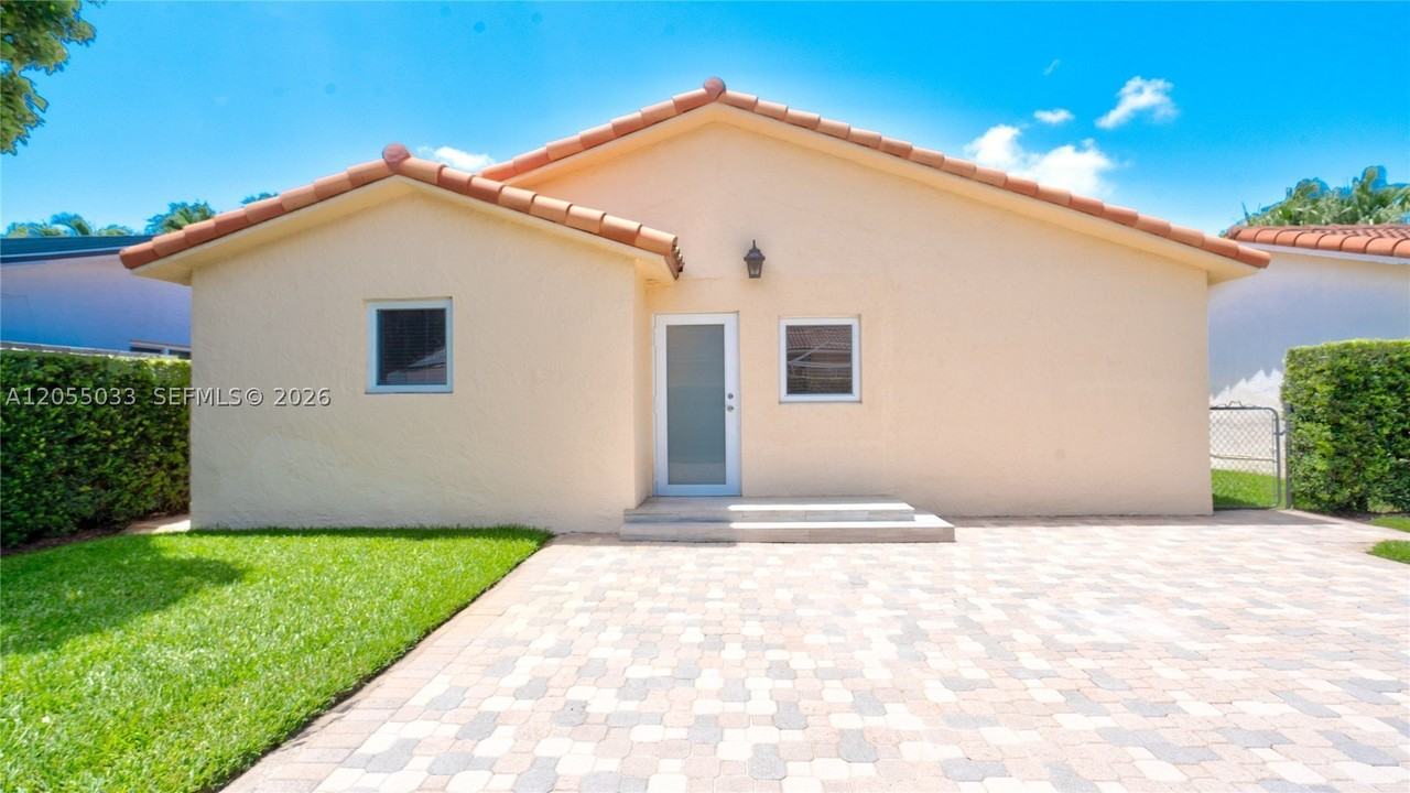 13463 Sw 39th Ln - Photo 7 of 41