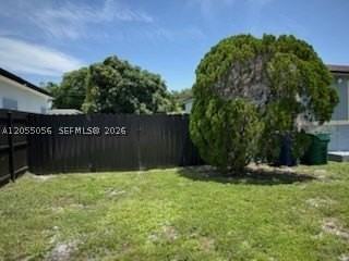 863 Nw 139th St - Photo 5 of 28