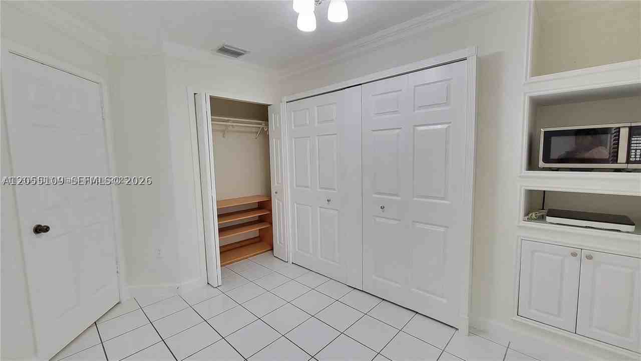 1057 Nw 131st Ave #B - Photo 6 of 9
