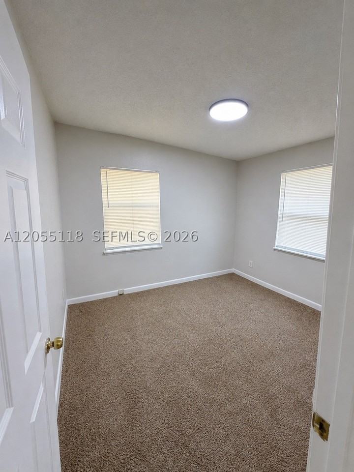 4225 Homer Rd N - Photo 7 of 13