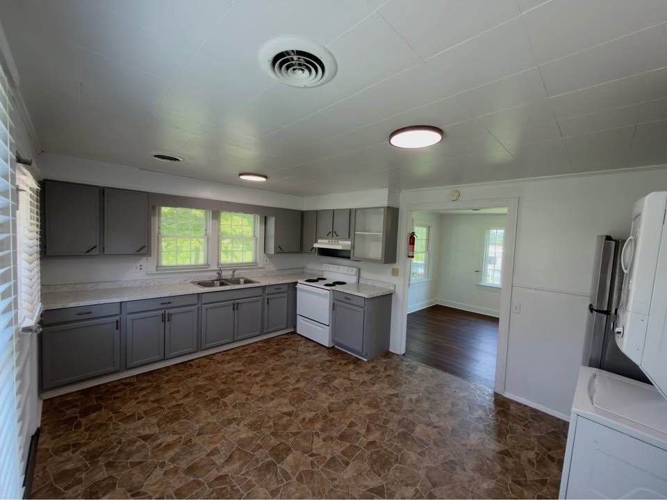 103 Pelican Ln #A - Photo 4 of 13
