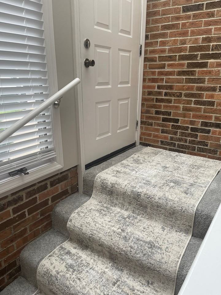 113 Pinewood Cir - Photo 4 of 19