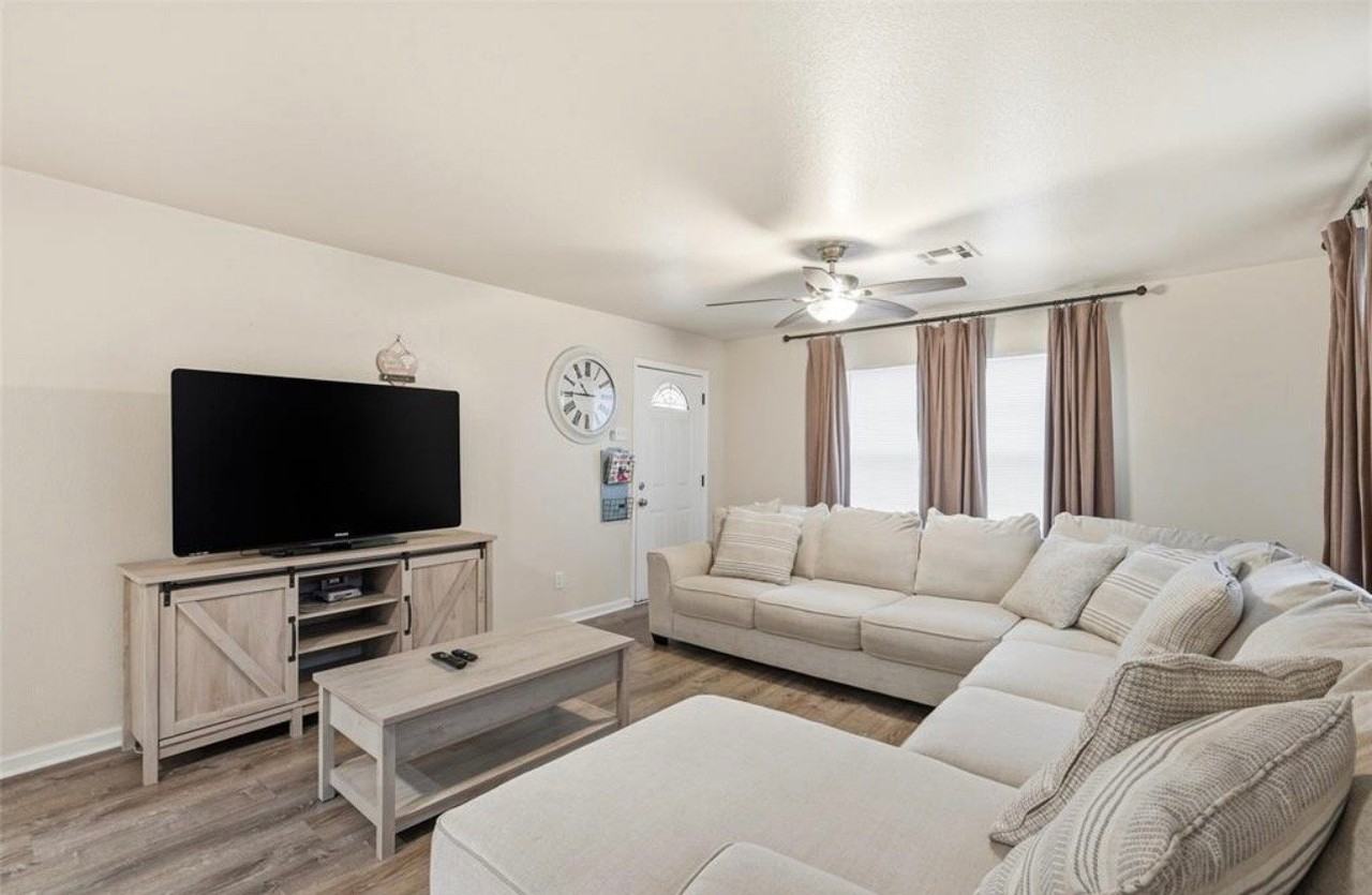 1013 La Clede St - Photo 4 of 9