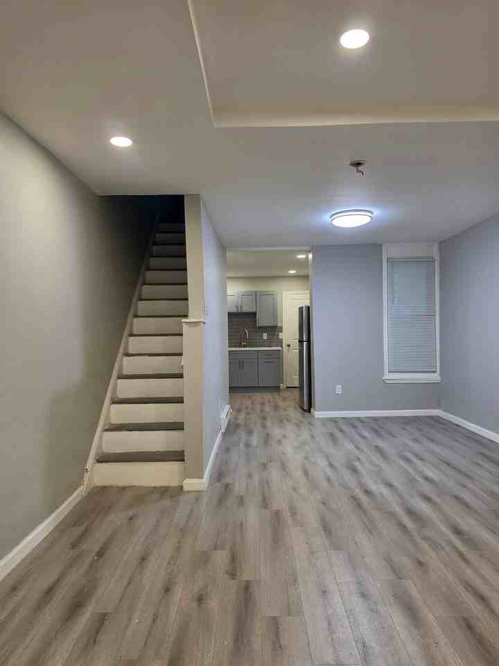 4917 Reno St - Photo 5 of 8