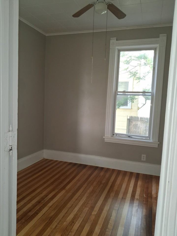 509 Park Ave #1 - Photo 5 of 14