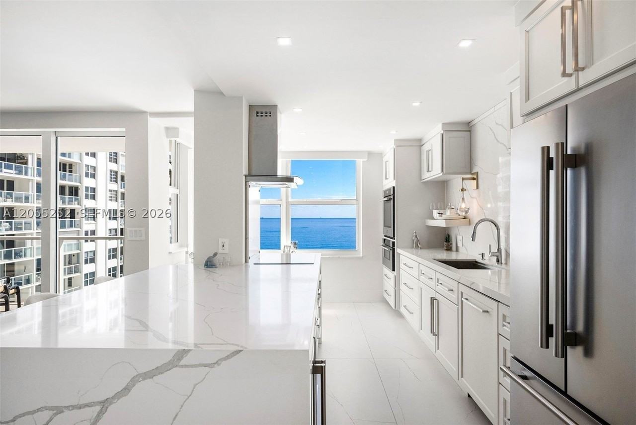 4300 N Ocean Blvd #15D - Photo 7 of 44
