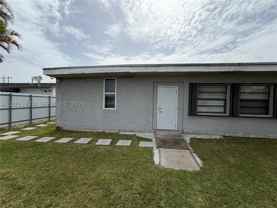 26162 Sw 123rd Pl #REAR - Photo 1 of 1