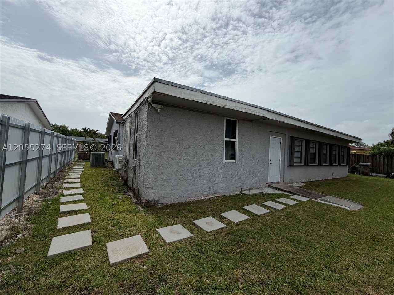 26162 Sw 123rd Pl #REAR - Photo 4 of 8