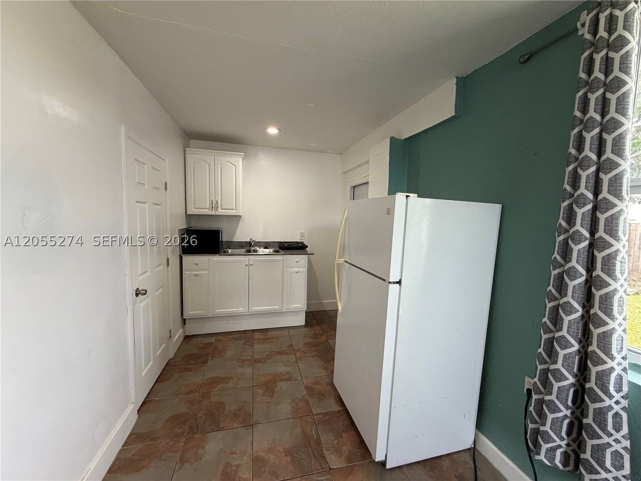 26162 Sw 123rd Pl #REAR - Photo 7 of 8