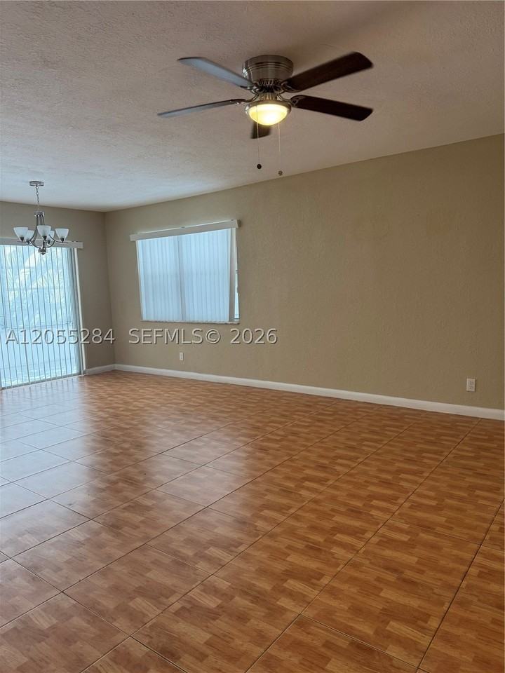 4046 Nw 19th St #206 - Photo 2 of 18