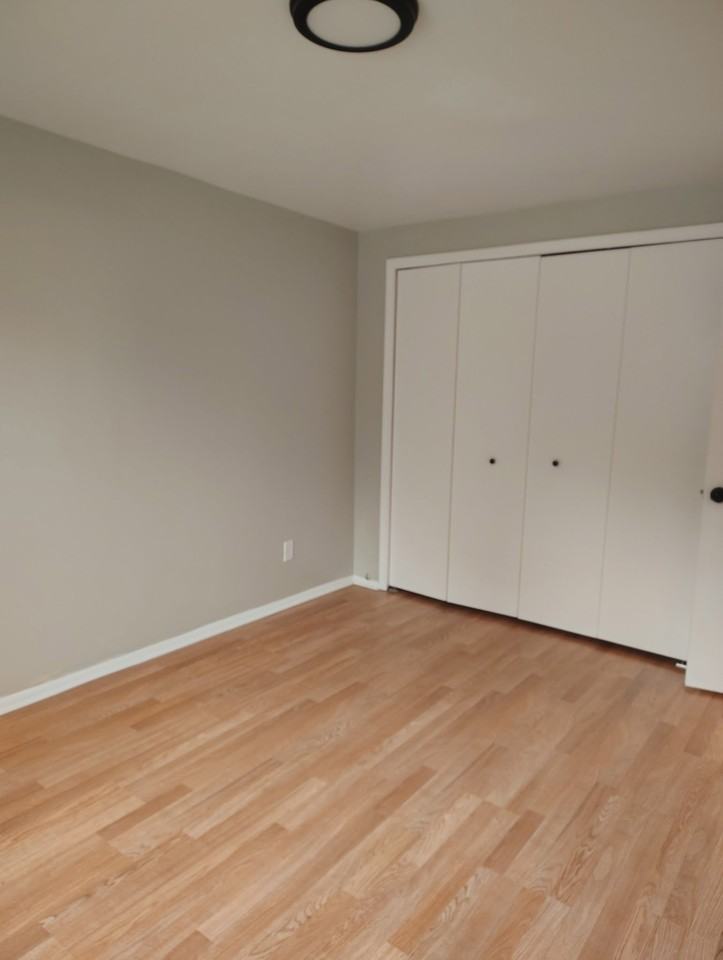 601 Park Ave #4 - Photo 6 of 9