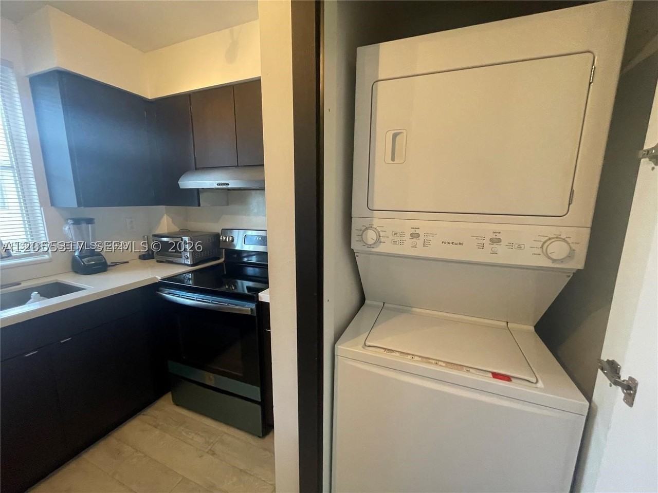 6195 Nw 186th St #403 - Photo 4 of 13