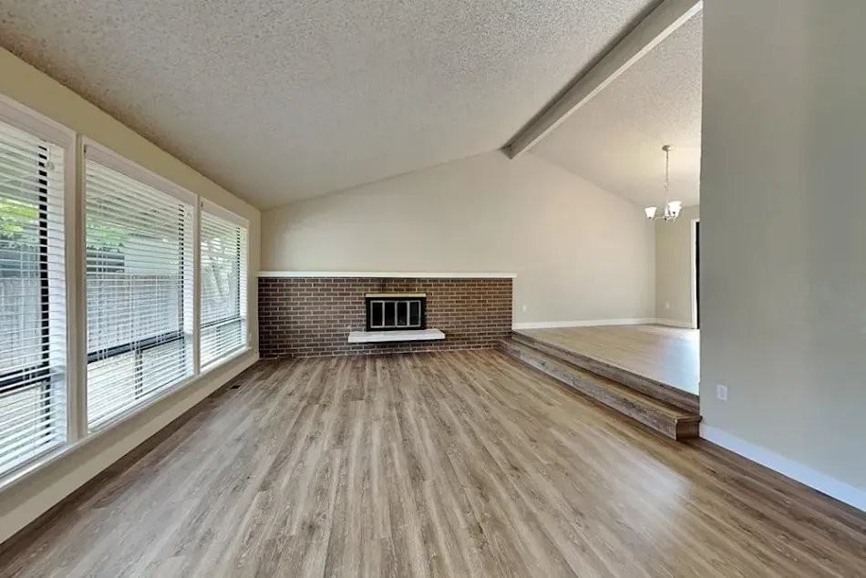 5120 S 302nd Pl - Photo 2 of 12